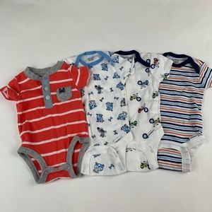 ⭐️5/25⭐️ baby newborn onsies nwots